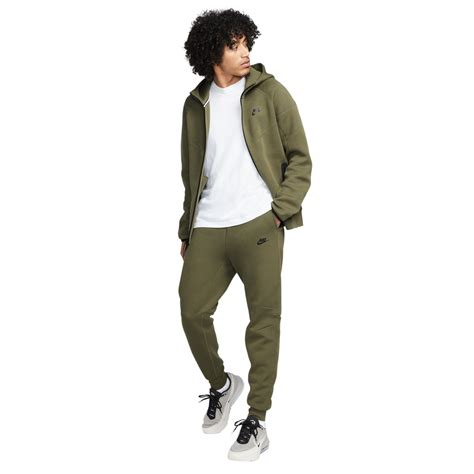 Nike Tech Fleece Sportswear Trainingspak Olijfgroen 